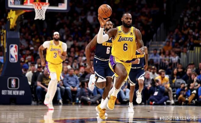 与延迟的底 与延迟的底