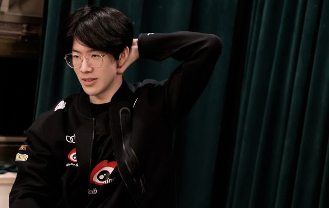 锋线的即时 锋线的即时